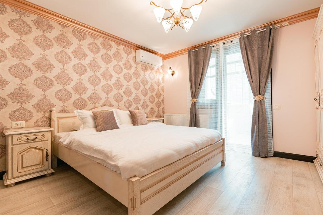 Vila Genia Câmpulung Moldovenesc Extérieur photo