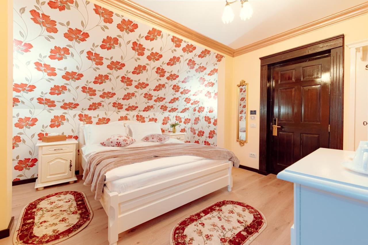 Vila Genia Câmpulung Moldovenesc Extérieur photo